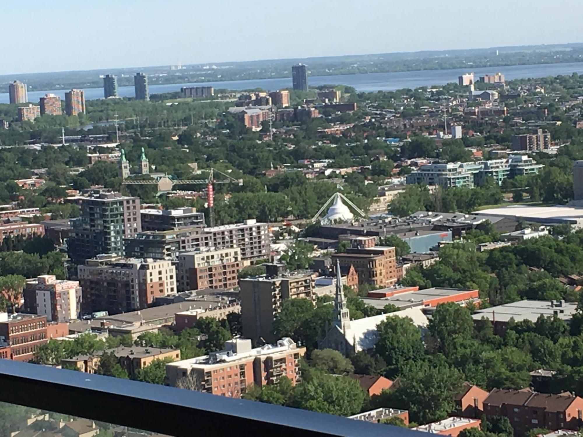 Luxury Home In Downtown Montréal Exteriör bild
